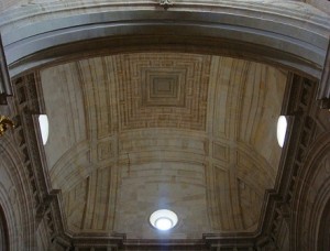 Bóveda renacentista del crucero de Santiago Apóstol