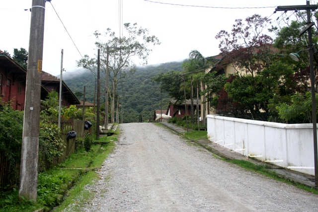 Calle de Paranapiacaba (Autor: Rodrigo R. Ramos Ribeiro).