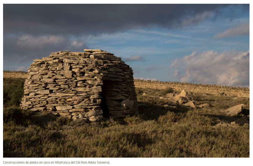 Muros de piedra sobre piedra