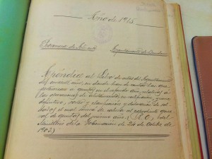 1915