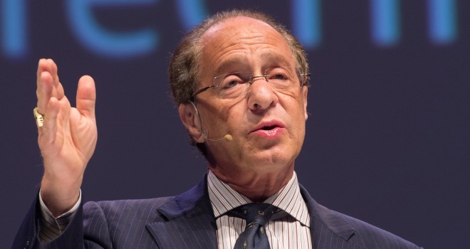 Raymond Kurzweil, el Julio Verne del siglo XXI ha sido contratado por Google