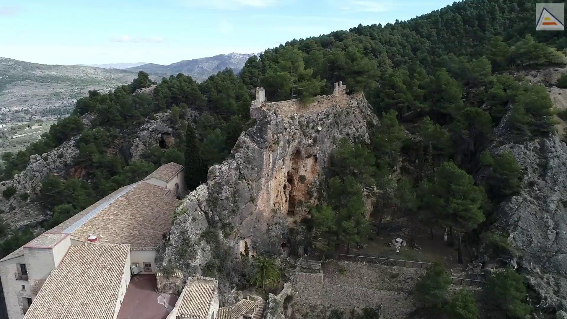 Castillo de Agres y Santuario de la Virgen del Castillo 4
