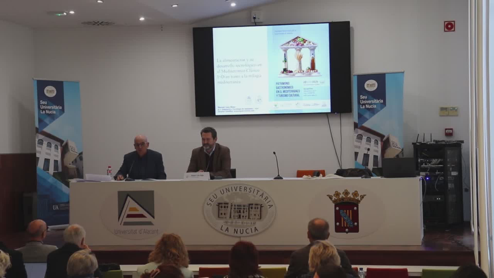 Conferencia. La alimentación y su desarrollo tecnológico en el Mediterráneo Clásico: I D en torno a la trilogía mediterránea.