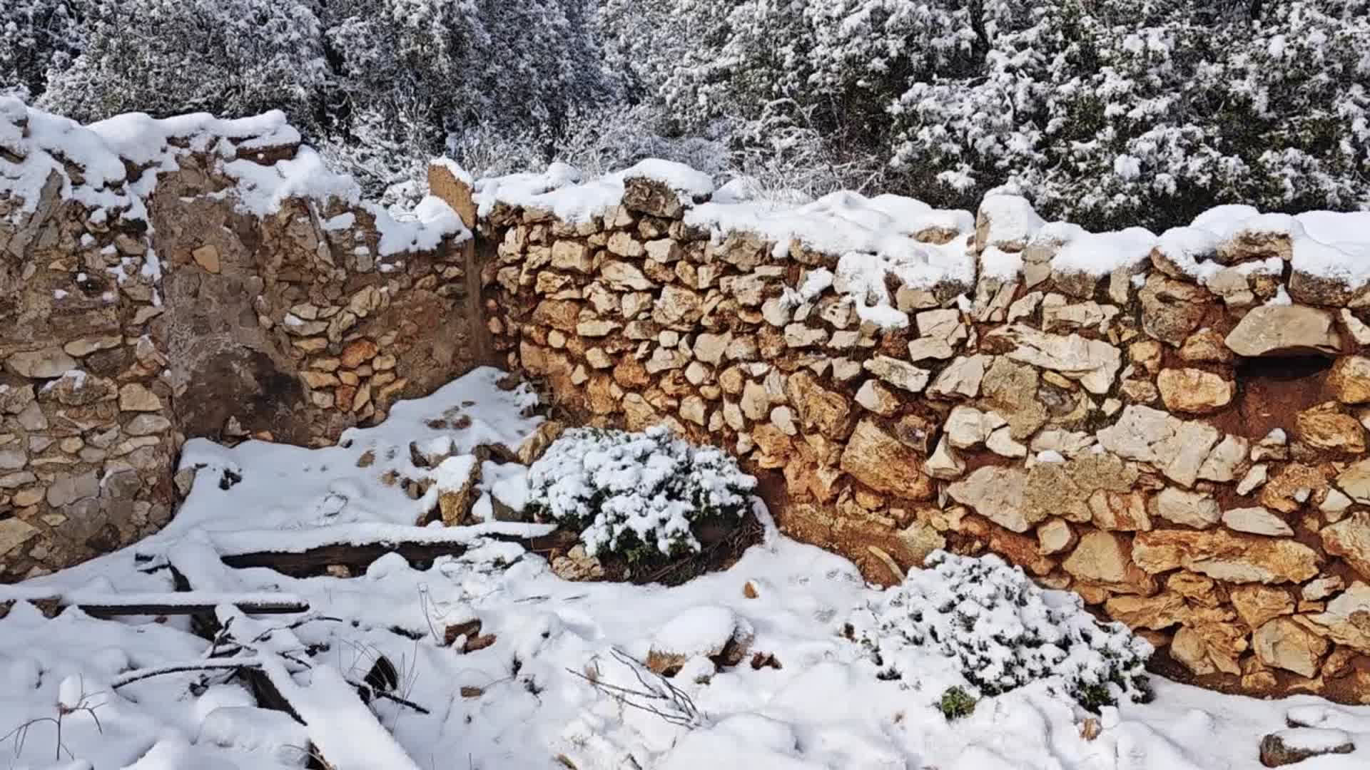 Cava de Coloma 5, casa de los nevateros